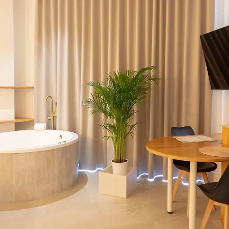 Premium With Jacuzzi